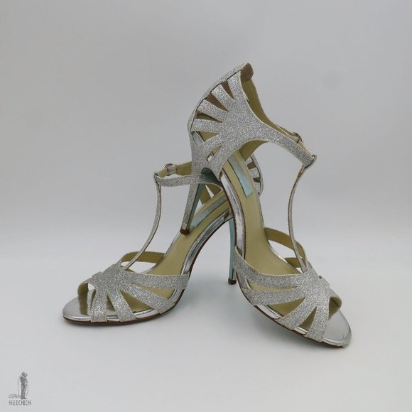 Blue by Betsy Johnson Dress Pump 7 - Picture 6 of 12